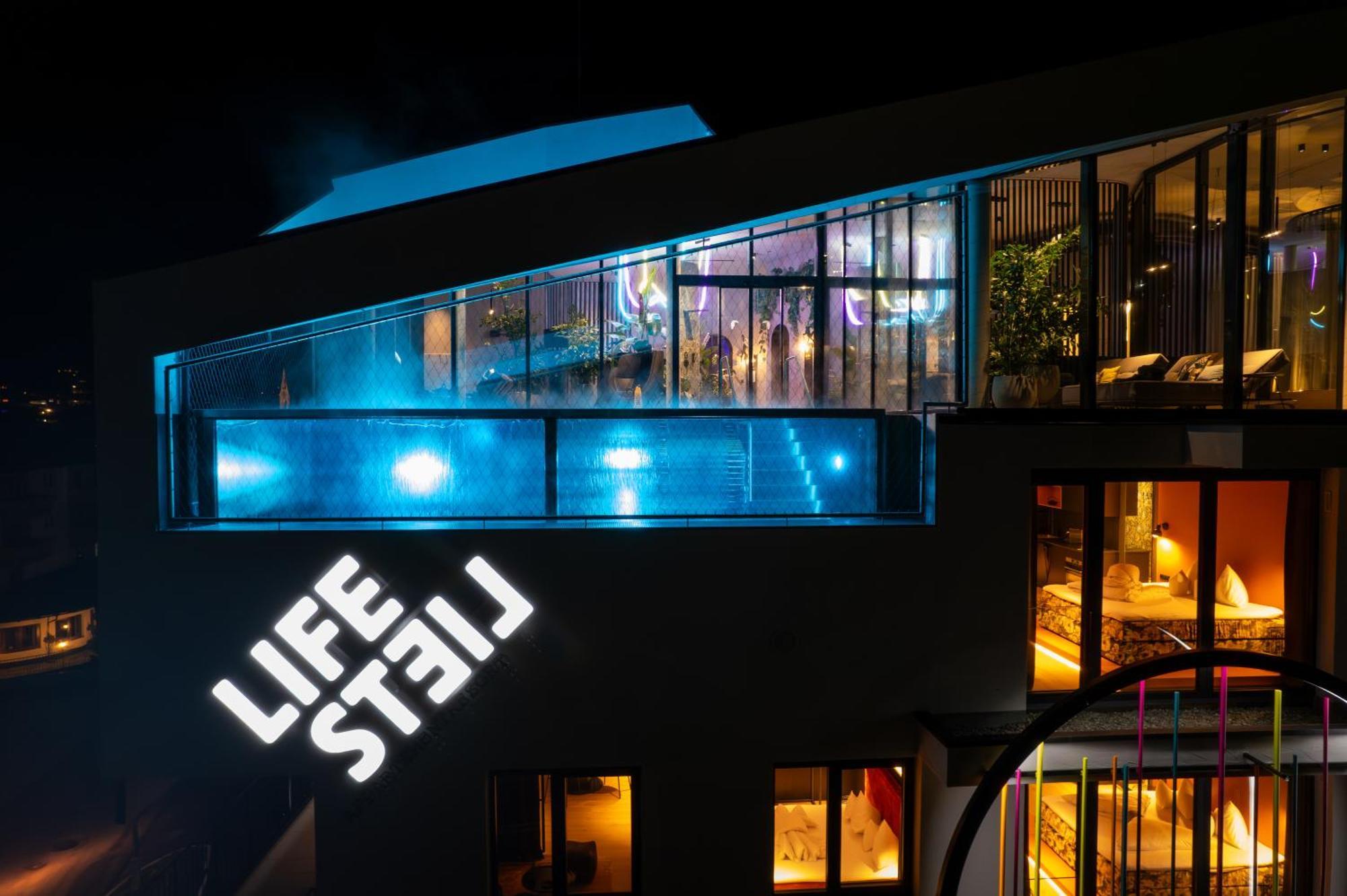 Lifesteil Aparthotel ウムハウゼン エクステリア 写真